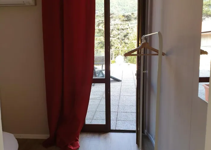 Daire Voi Da Noi Intero Con Parcheggio Privato