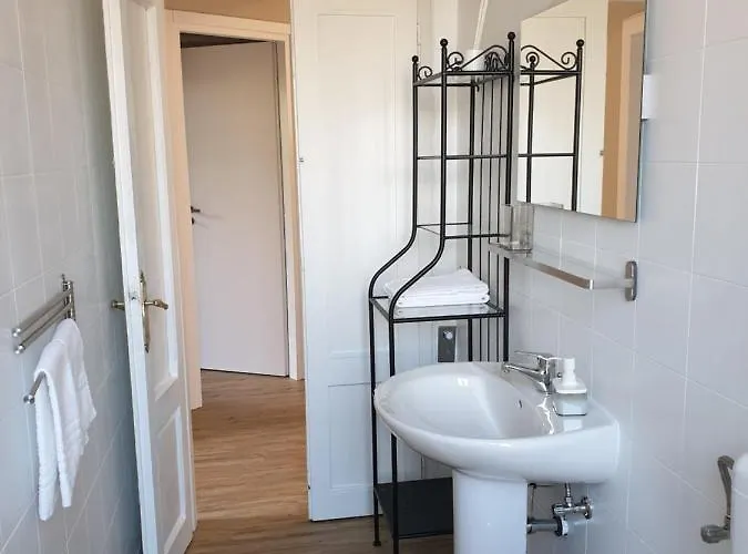 Voi Da Noi Intero Con Parcheggio Privato Torno