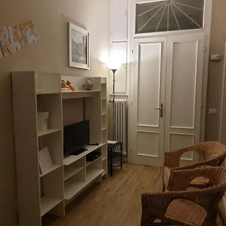 Voi Da Noi Intero Con Parcheggio Privato Lägenhet