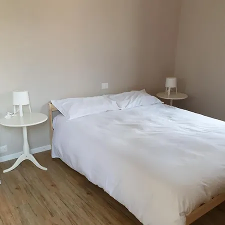 Voi Da Noi Intero Con Parcheggio Privato *